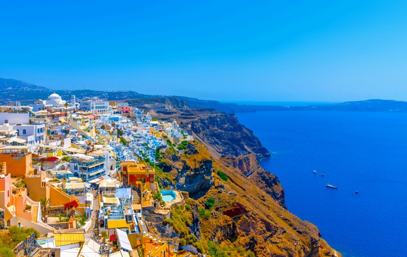 Fira_Santorini_GREECE.jpg
