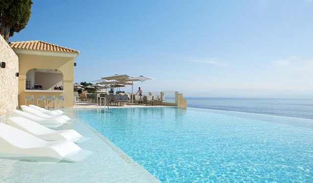 Infinity pool at Marbella Nido