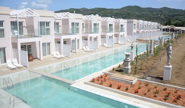 Kairaba Sandy Villa pool.jpg