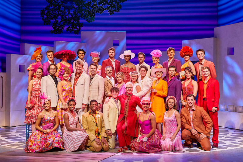 mamma-mia-cast-london.jpg