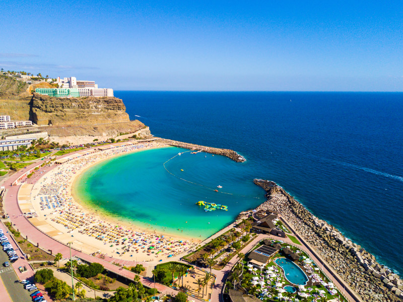 Playa Amadores Beach