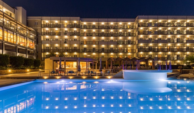Ariti Grand Hotel Pool At Night