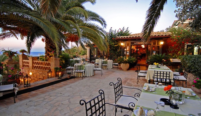 Aresti Restaurant Evening Dining