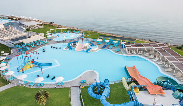 Pool at the White Olive Marine Aquapark