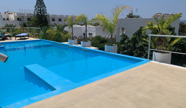 Pool at Rock Gardens nearby