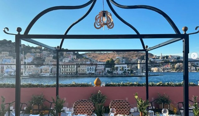 Symi Resturant